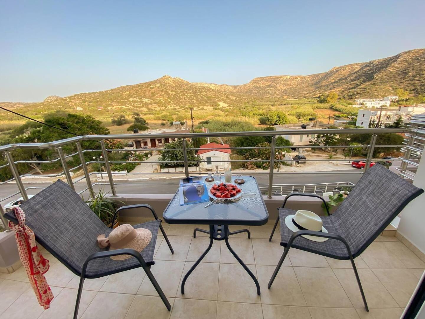 Maistro Suites With Pool, Matala Luaran gambar