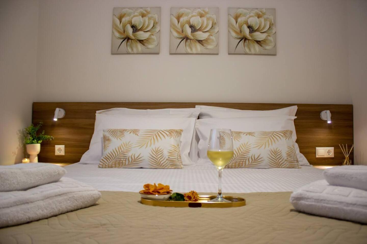 Maistro Suites With Pool, Matala Luaran gambar