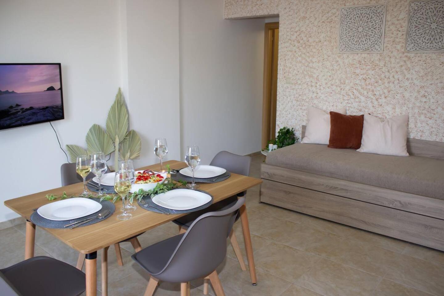 Maistro Suites With Pool, Matala Luaran gambar